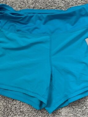 NWT Athleta Ready Set Shorts